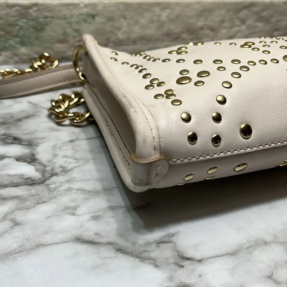 Coach stud Rivet Cream-Gold Leather crossbody purse. In GUC - Picture 8 of 16